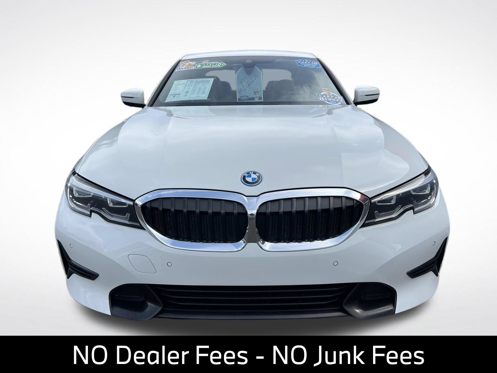 Used 2022 BMW 330e xDrive w/ Driving Assistance Package AWD/4WD image 2