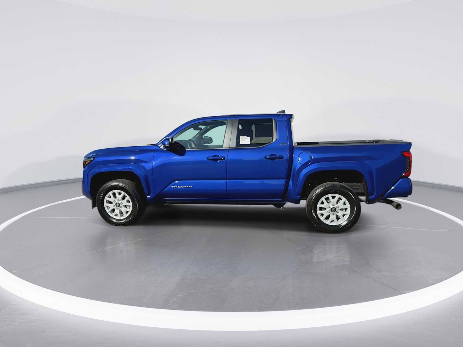 New 2025 Toyota Tacoma SR5 image 5