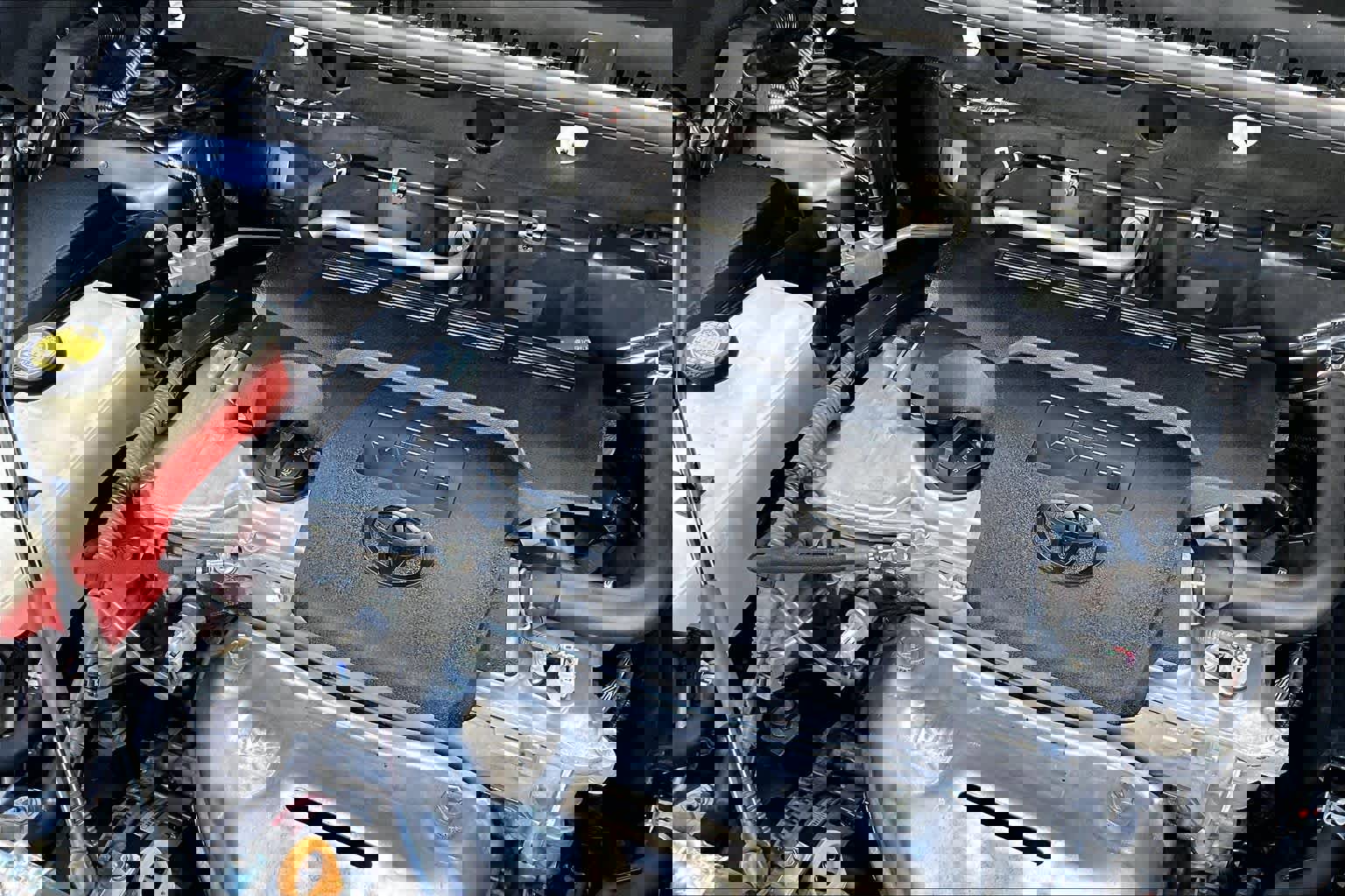 Used 2017 Toyota RAV4 XLE w/ Plus Extra Value Package image 30