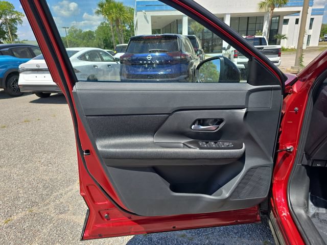 New 2026 Nissan Kicks SV w/ SV Premium Package FWD image 15