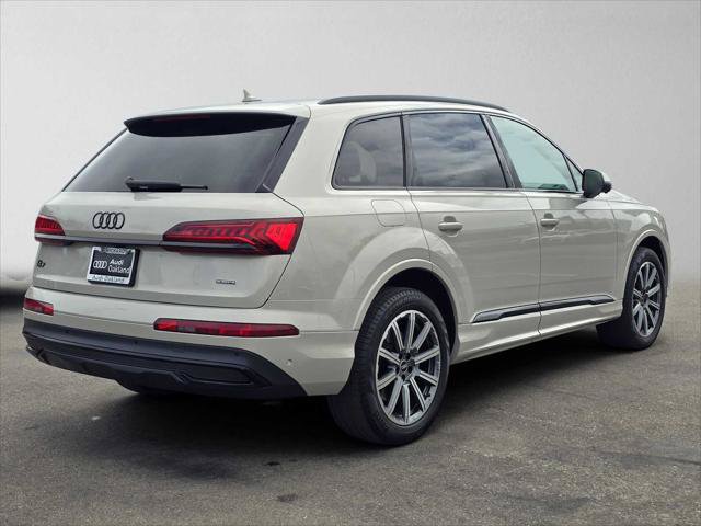 Used 2023 Audi Q7 2.0T Premium Plus AWD/4WD image 3