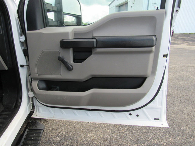 Used 2019 Ford F250 XL RWD image 12
