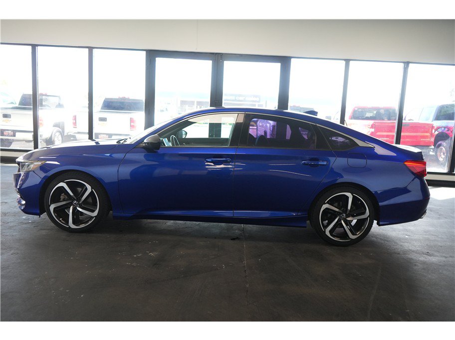 Used 2018 Honda Accord Sport image 4