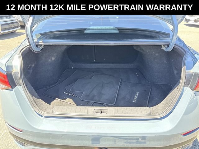Used 2025 Nissan Sentra SR w/ SR Premium Package FWD image 12