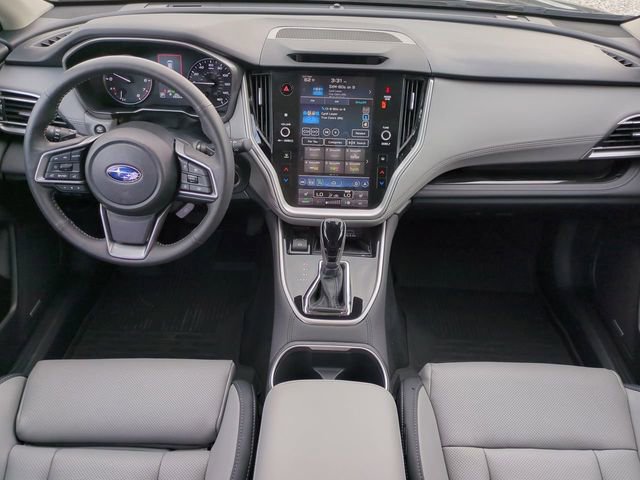 Used 2025 Subaru Outback Limited image 16