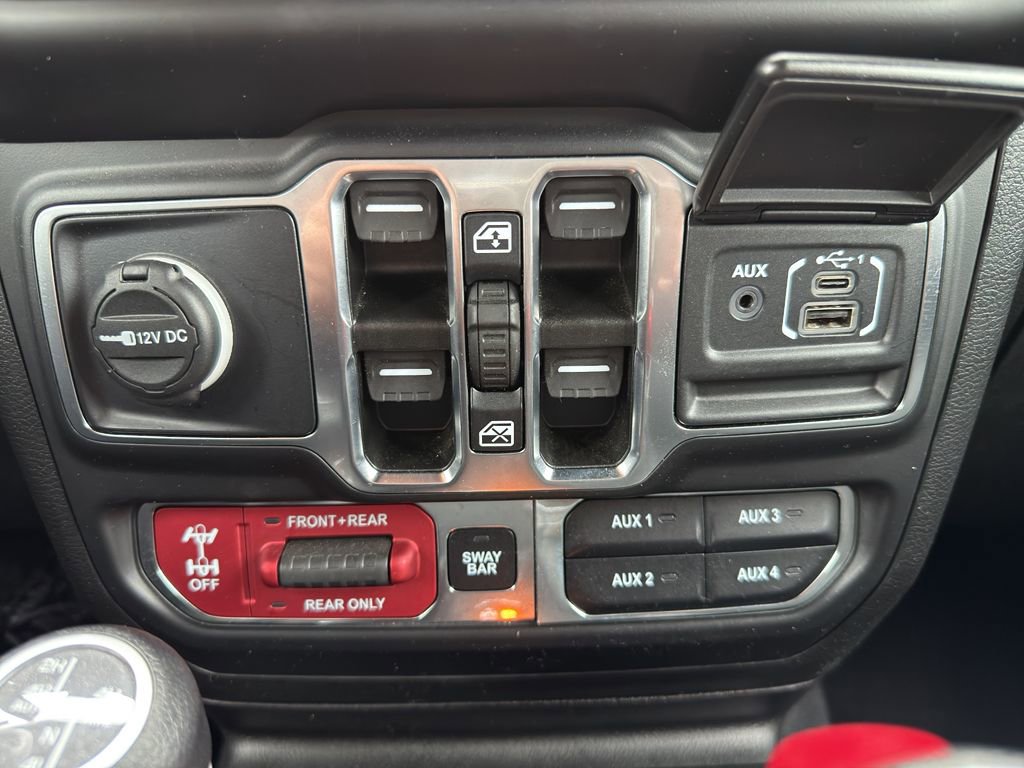 Used 2023 Jeep Wrangler Unlimited Rubicon 4xe w/ Safety Group image 34