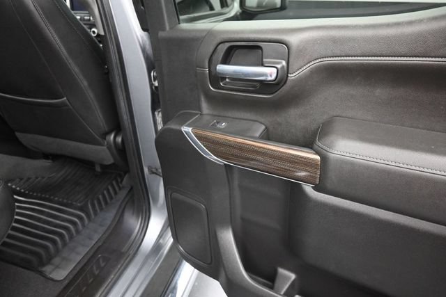 Used 2021 Chevrolet Silverado 1500 RST w/ Convenience Package II AWD/4WD image 18