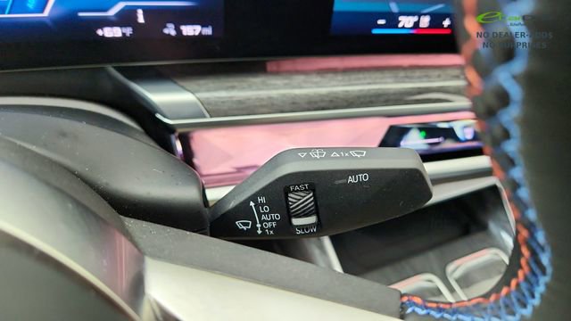Used 2024 BMW i7 M70 w/ Executive Package image 42