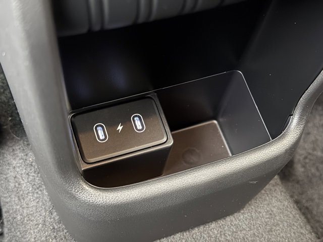 Used 2024 Hyundai Kona SE image 30