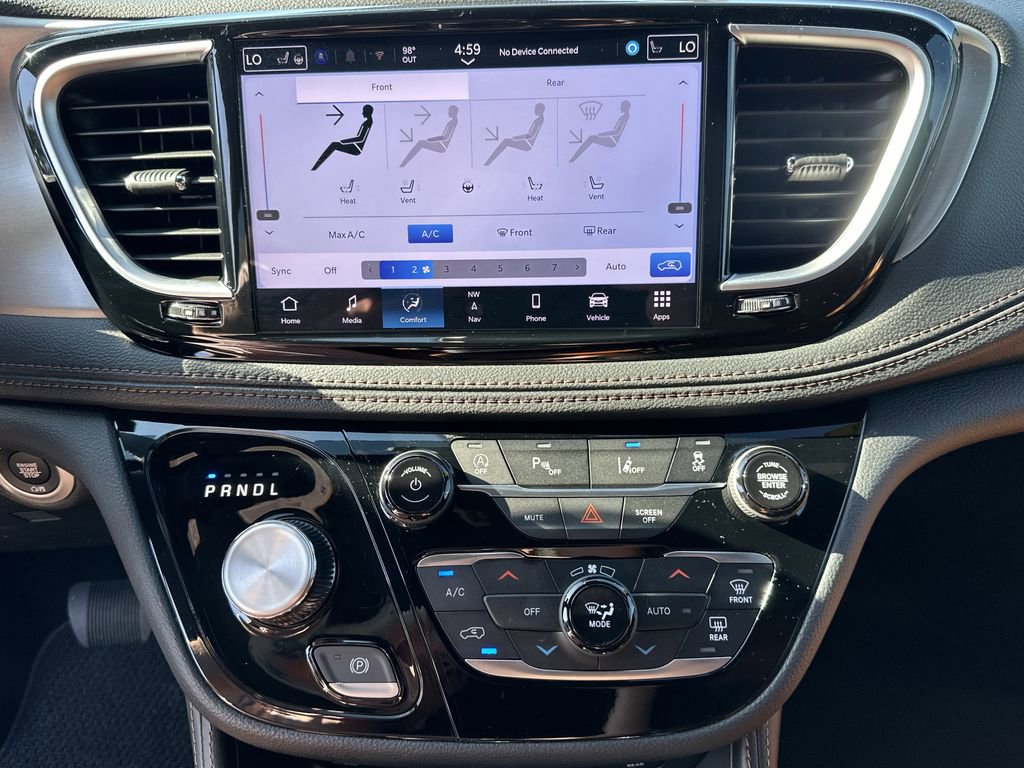 New 2026 Chrysler Pacifica Pinnacle image 23