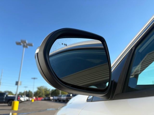 Used 2024 Buick Envista Preferred w/ Convenience II Package image 10