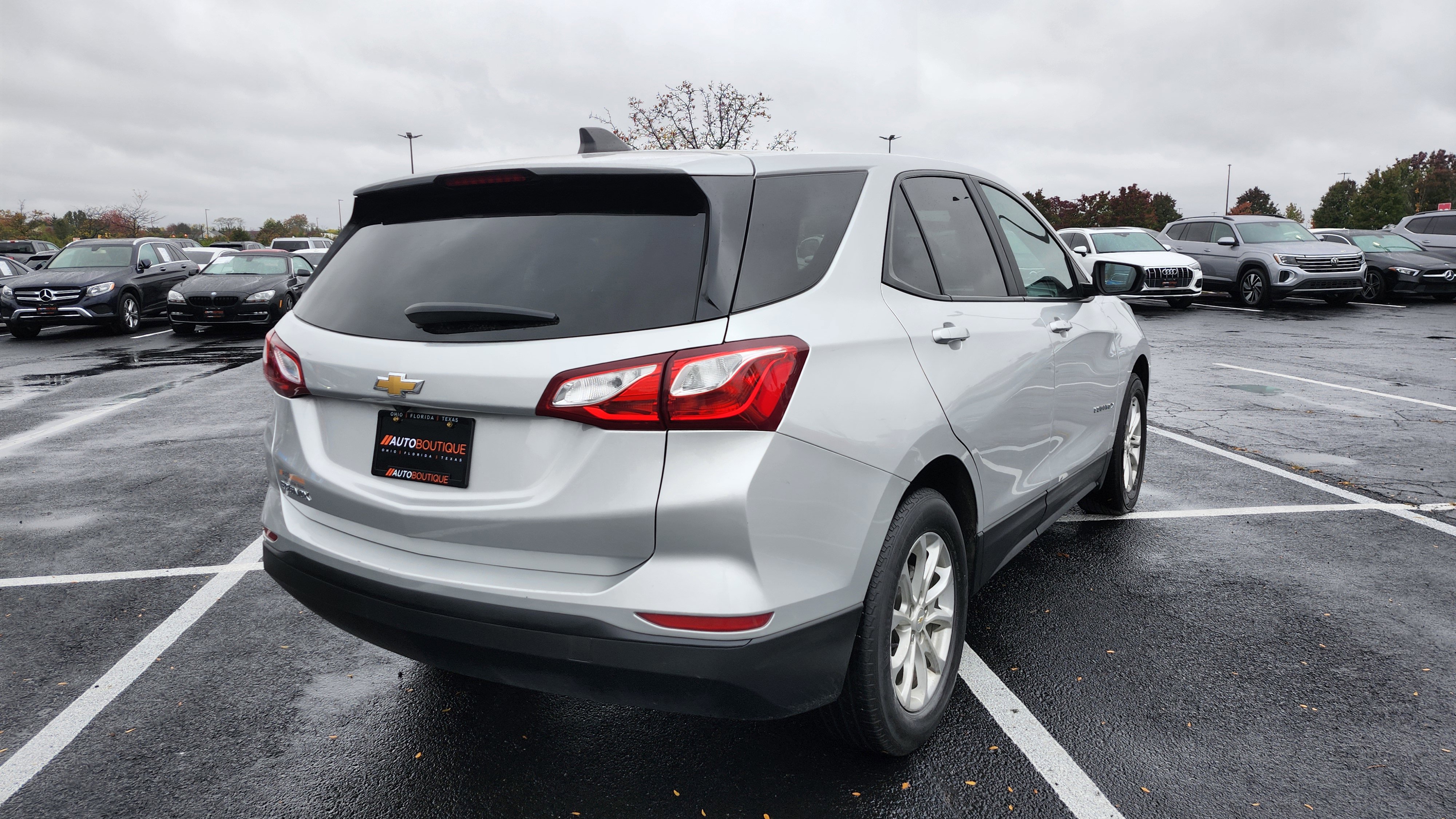 Used 2021 Chevrolet Equinox LS w/ LS Convenience Package image 10
