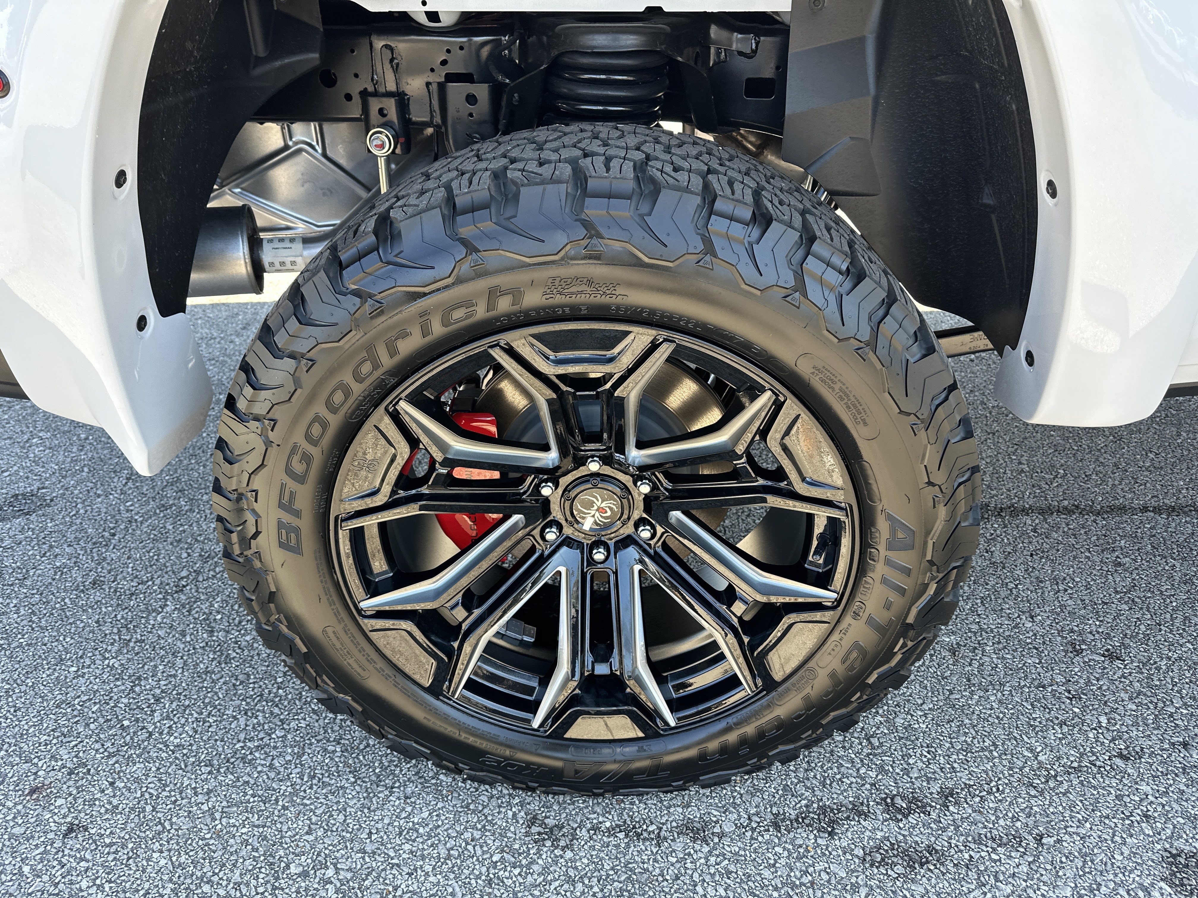 New 2026 RAM 1500 Big Horn AWD/4WD image 18