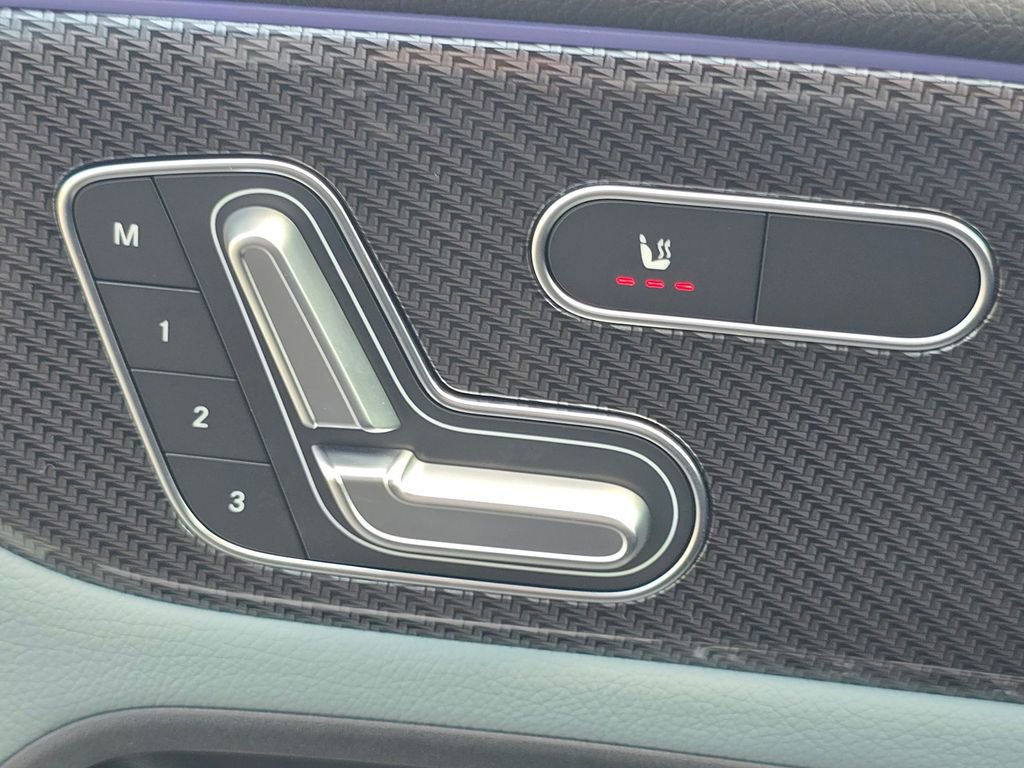 New 2026 Mercedes-Benz GLB 35 AMG 4MATIC image 6