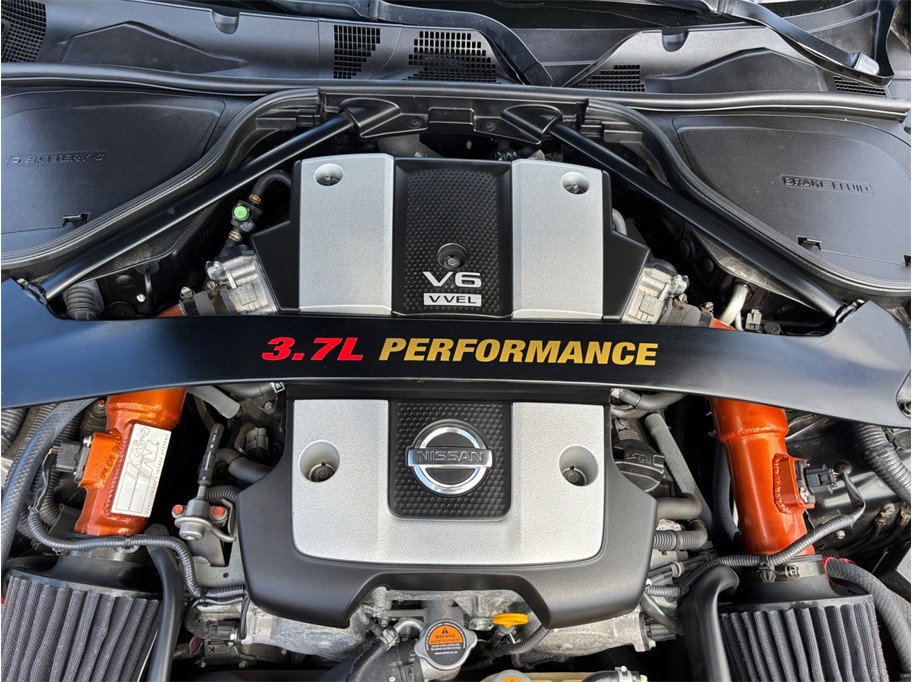 Used 2013 Nissan 370Z Touring w/ Sport Pkg image 40