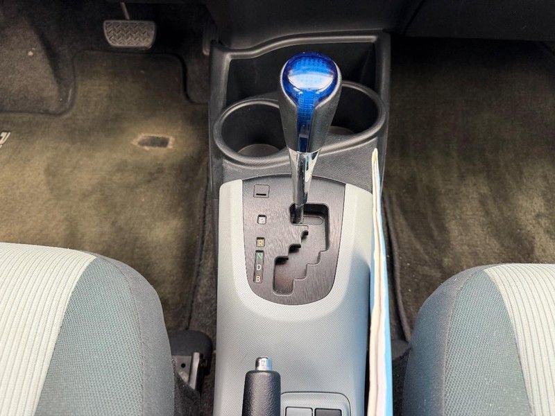 Used 2013 Toyota Prius C Two image 15