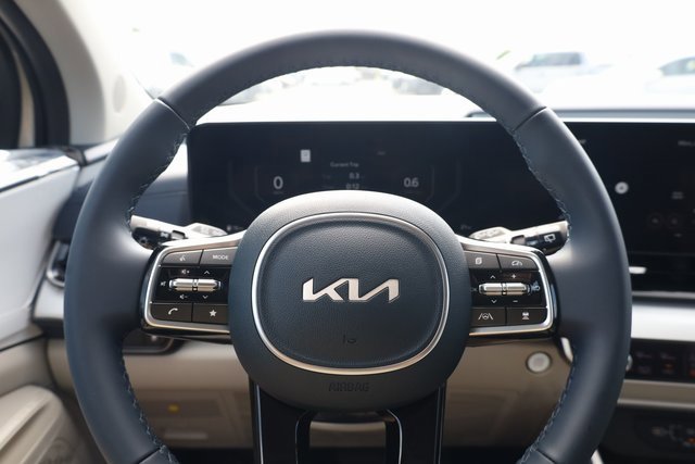 New 2026 Kia Carnival SX image 14