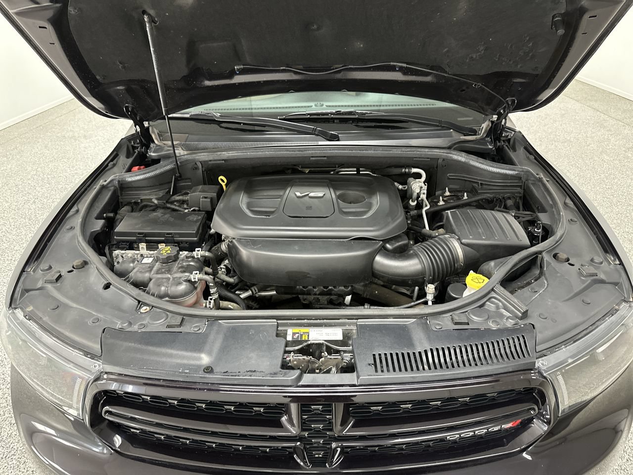 Used 2018 Dodge Durango GT w/ Technology Group AWD/4WD image 17