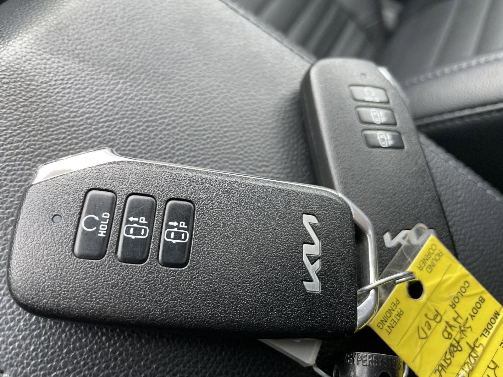 Used 2023 Kia Sportage SX Prestige image 33