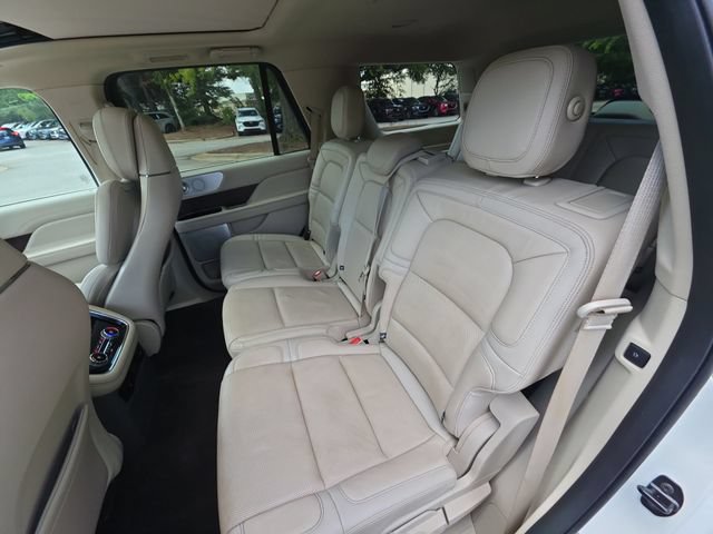 Used 2020 Lincoln Navigator Reserve w/ Luxury Package AWD/4WD image 23