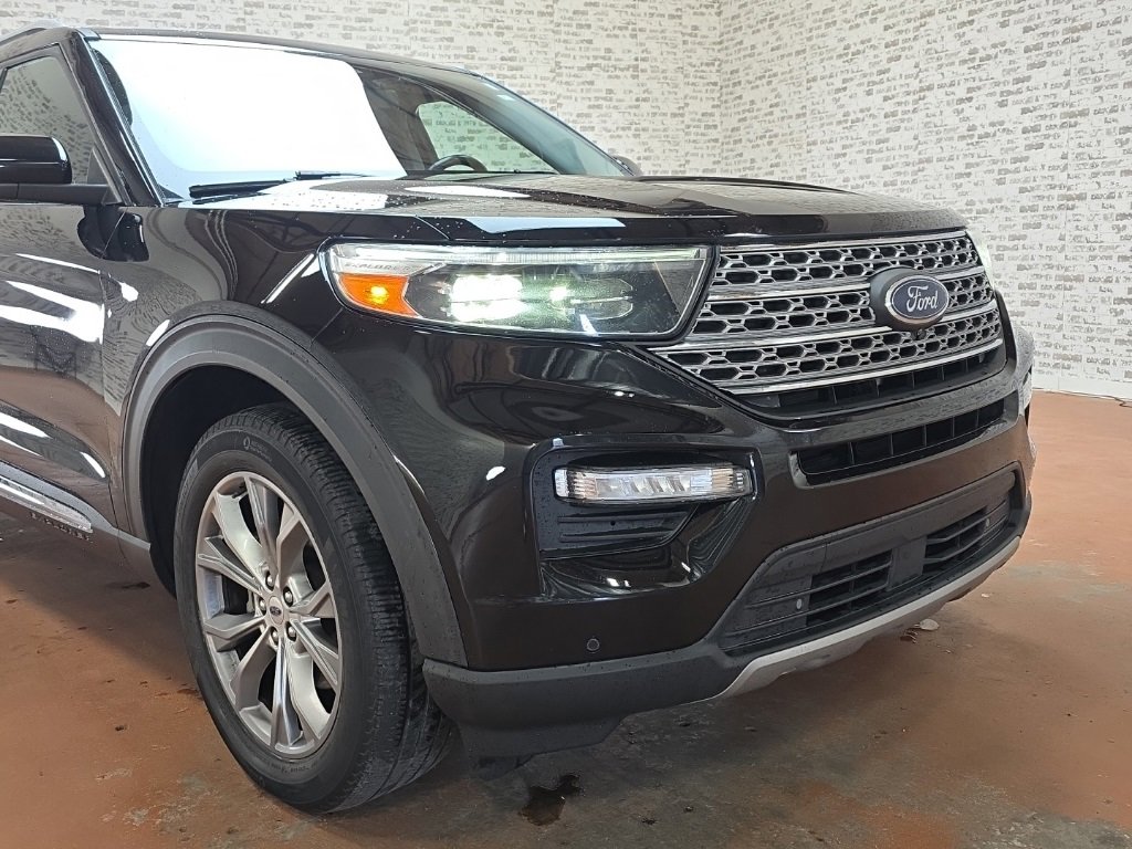 Used 2021 Ford Explorer Limited image 24
