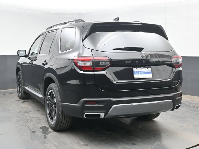New 2026 Honda Pilot Touring image 7