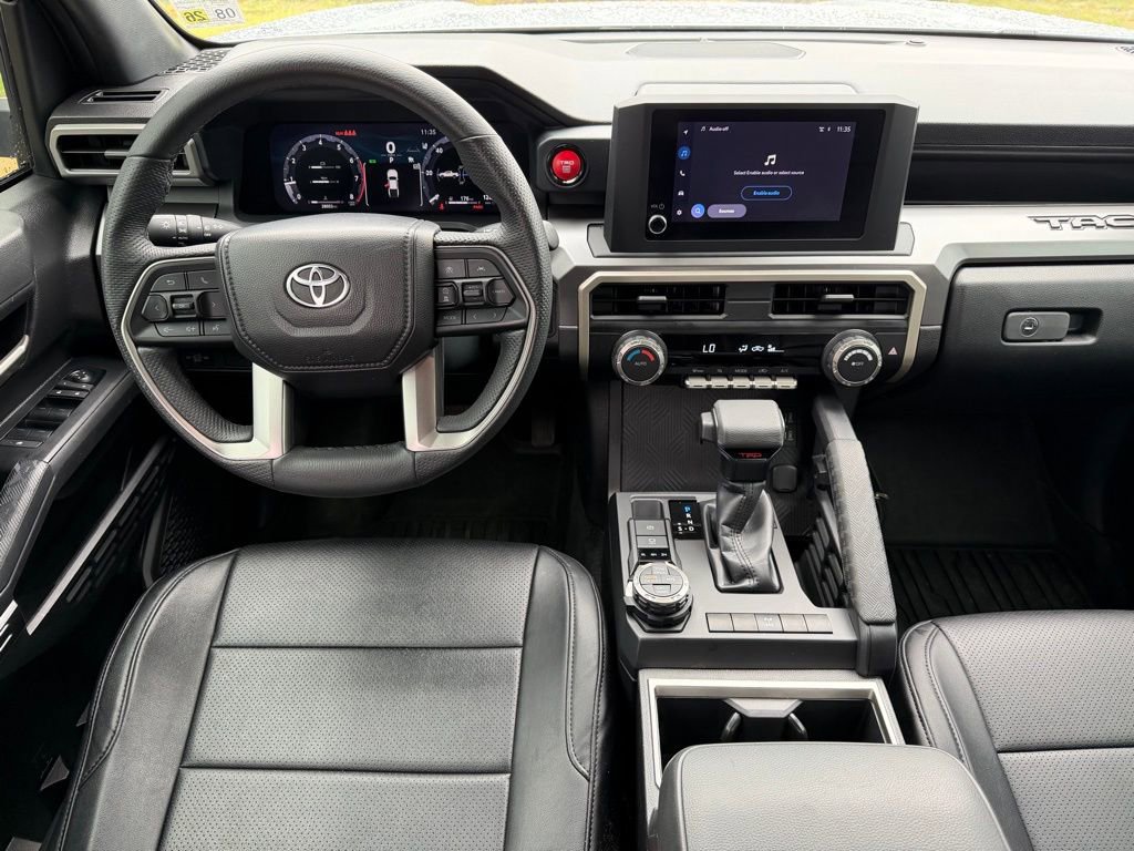 Used 2024 Toyota Tacoma TRD Off-Road AWD/4WD image 15