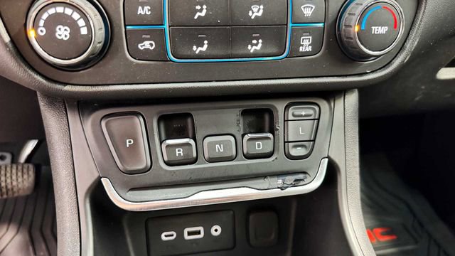 Used 2018 GMC Terrain SLE FWD image 19