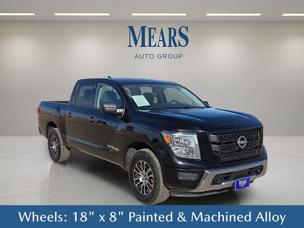Used 2023 Nissan Titan SV image 8