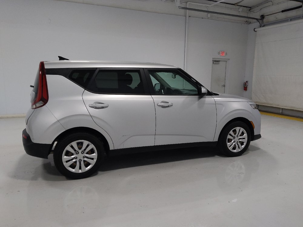 Used 2021 Kia Soul LX FWD image 10
