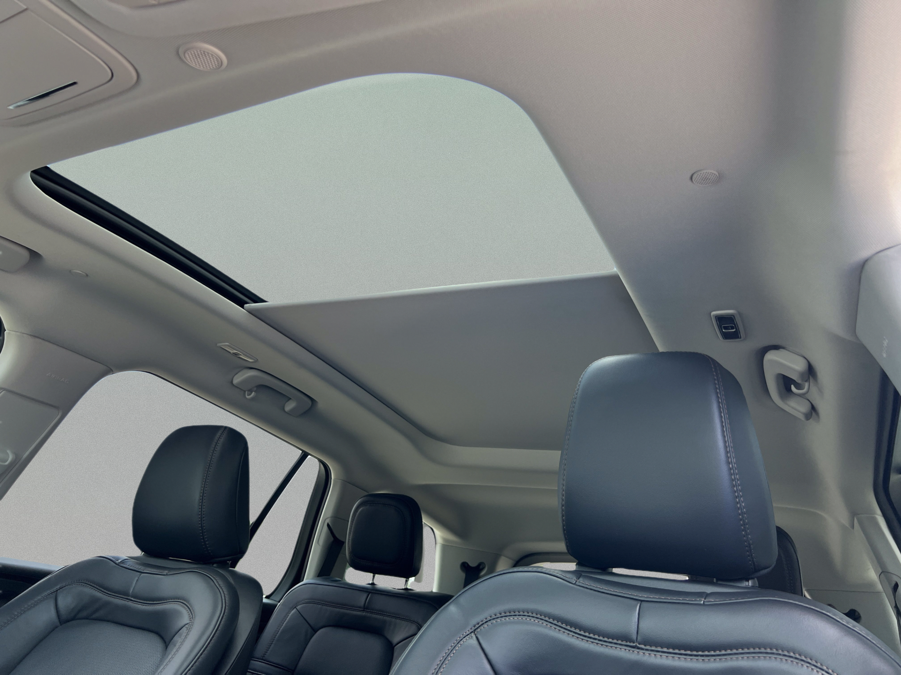New 2025 Lincoln Aviator Reserve w/ Illumination Package RWD image 24