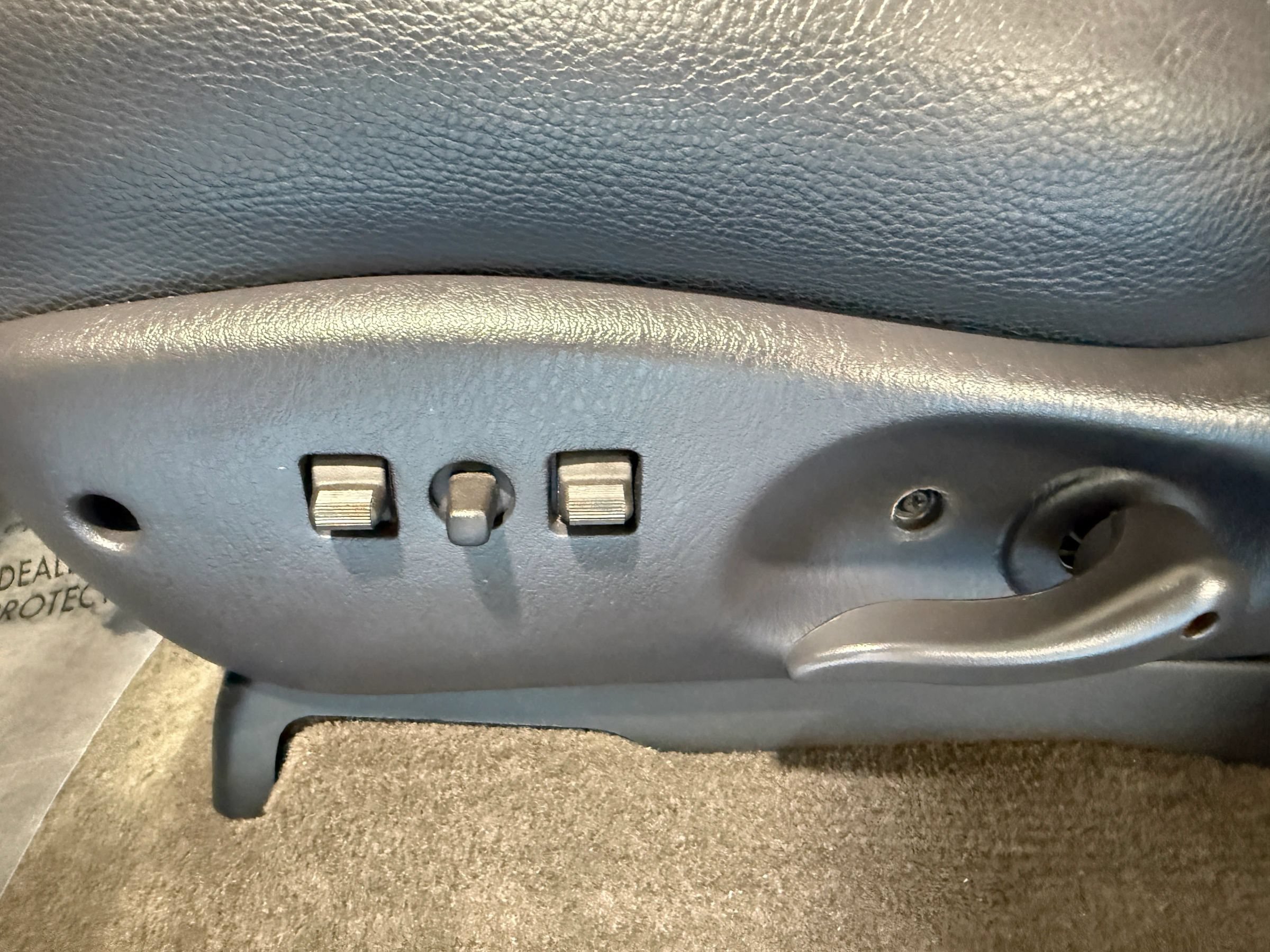 Used 2000 Dodge Durango 4WD image 47