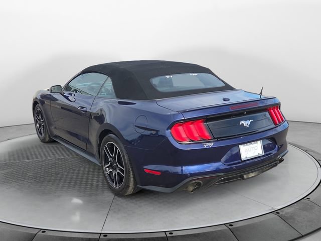 Used 2020 Ford Mustang Premium image 3
