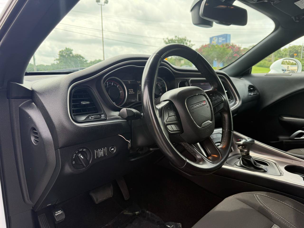 Used 2021 Dodge Challenger SXT RWD image 11