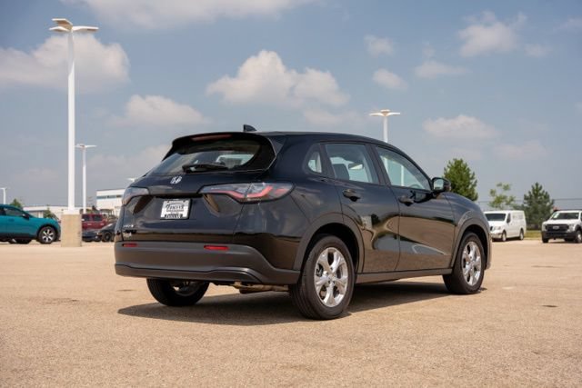 Used 2024 Honda HR-V LX image 7