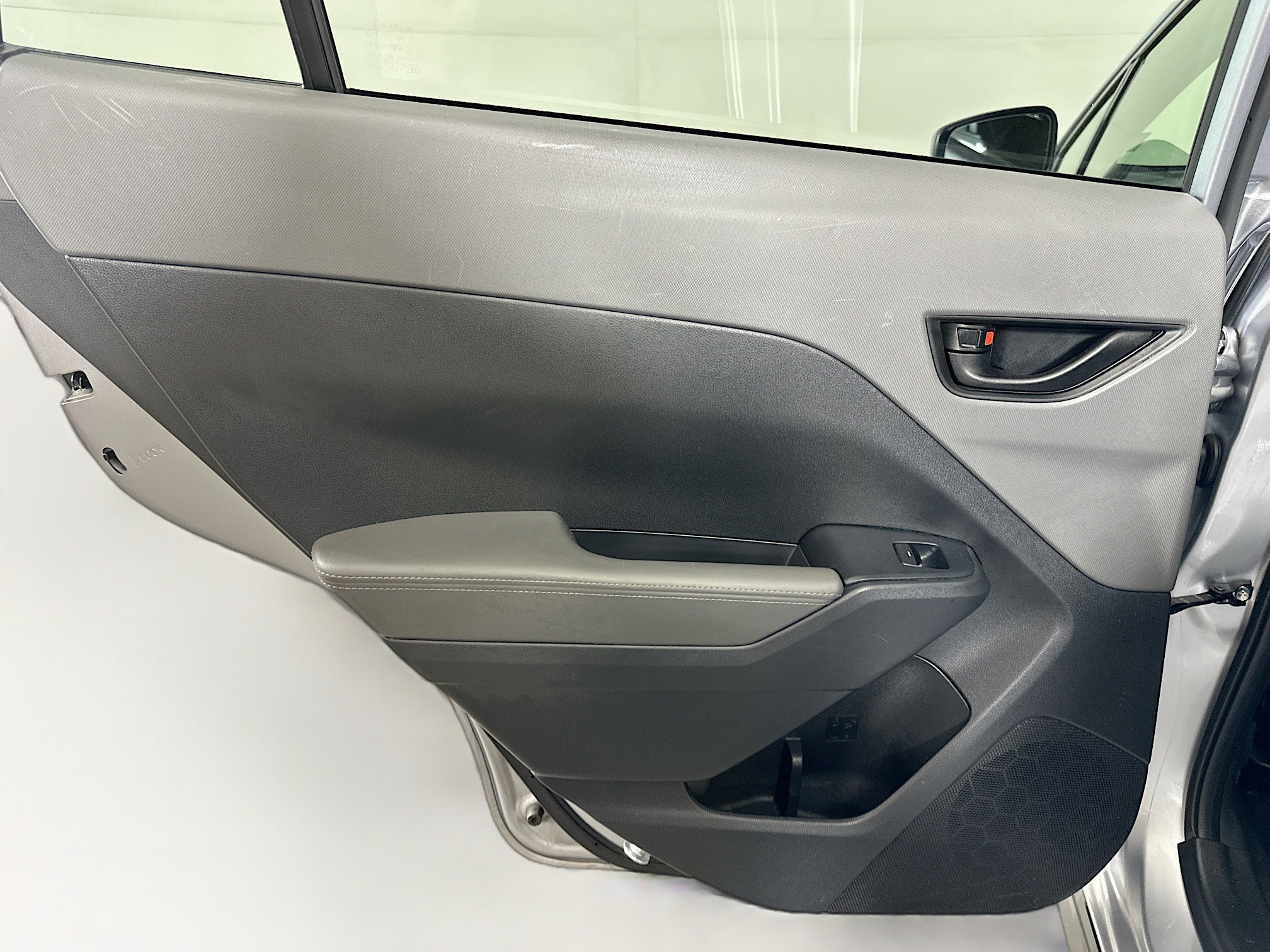 Used 2024 Subaru Crosstrek 2.0i Premium image 25