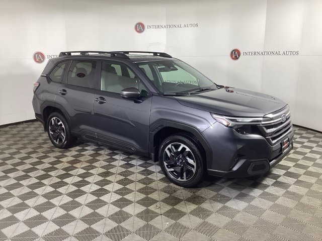 Certified 2025 Subaru Forester Limited image 3