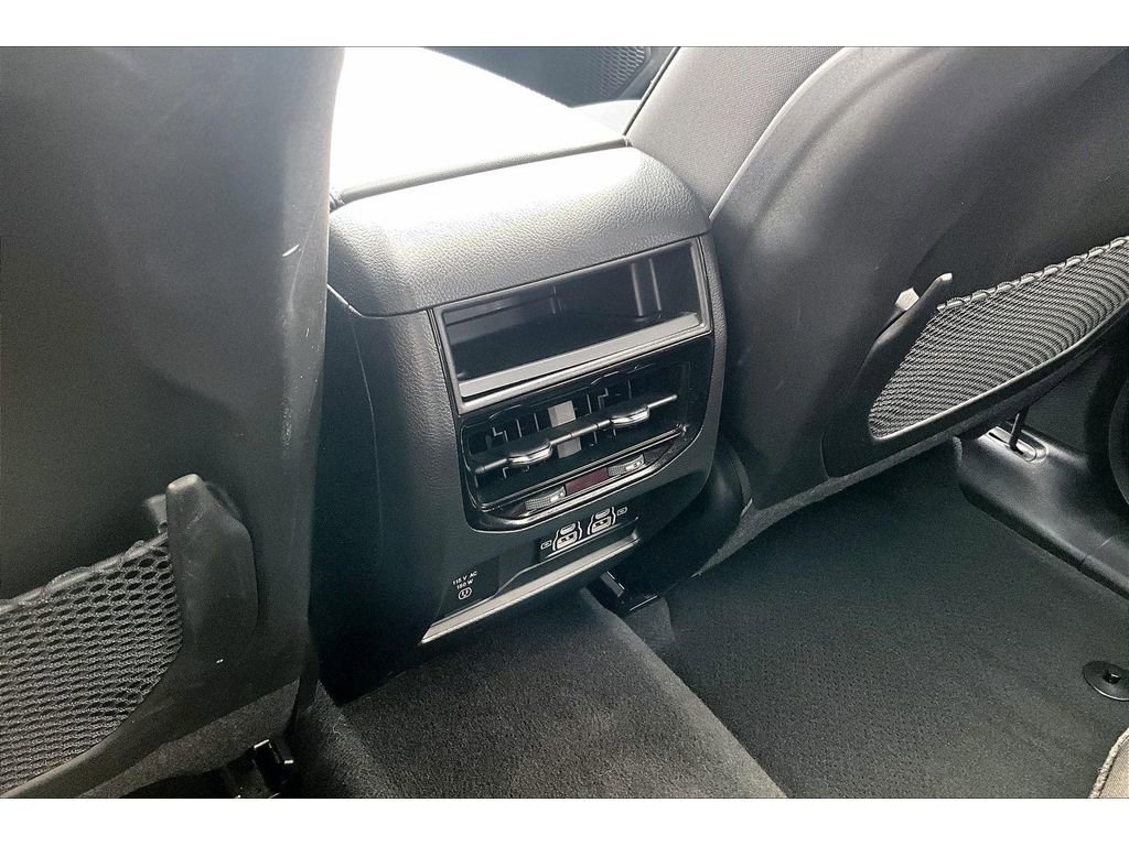 Used 2024 Jeep Grand Cherokee Laredo X w/ Luxury Tech Group I image 31