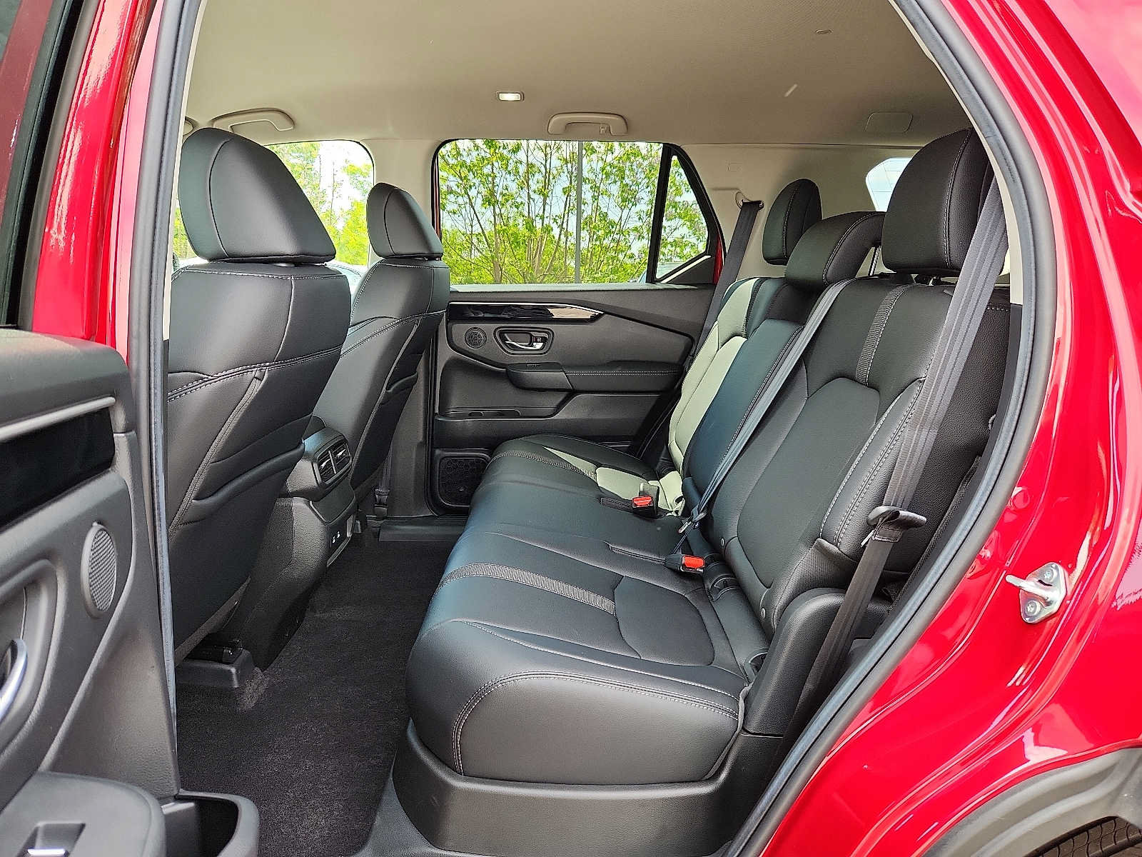 Certified 2026 Honda Passport RTL image 10