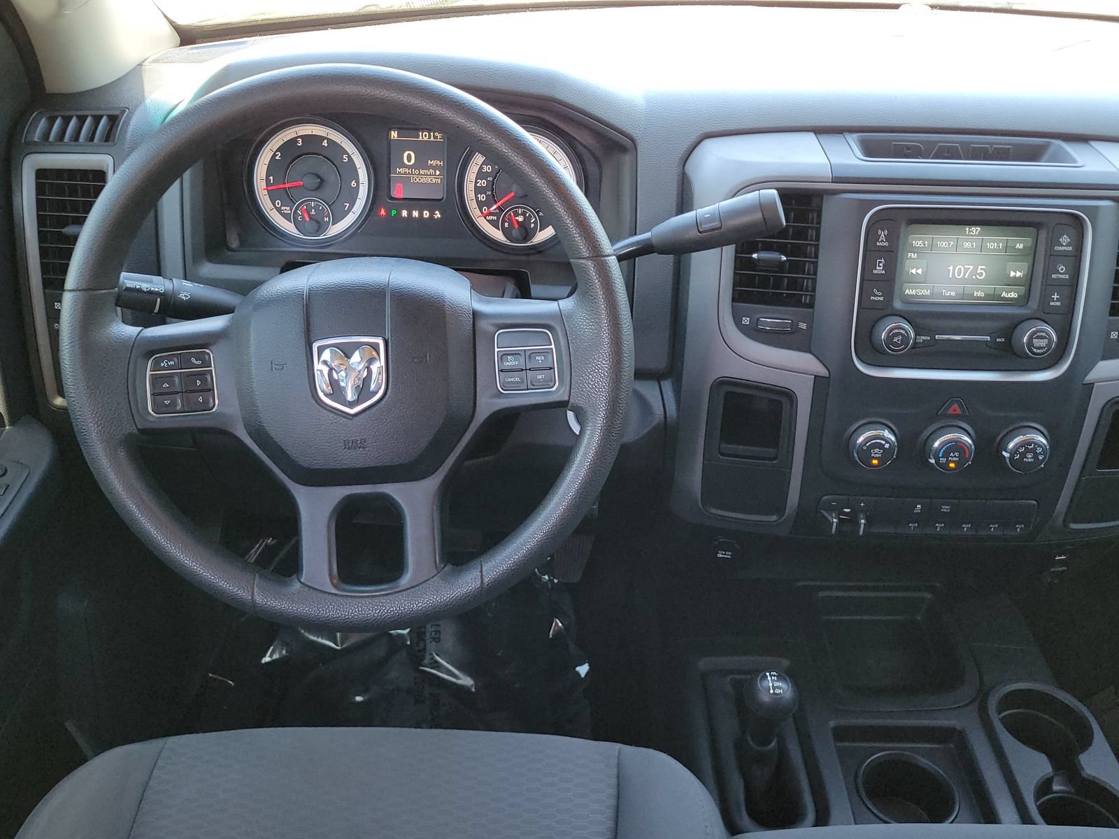 Used 2014 RAM 2500 Tradesman w/ Chrome Appearance Group AWD/4WD image 9