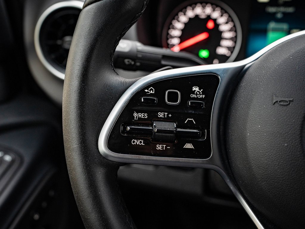 Used 2024 Mercedes-Benz Sprinter 2500 image 25