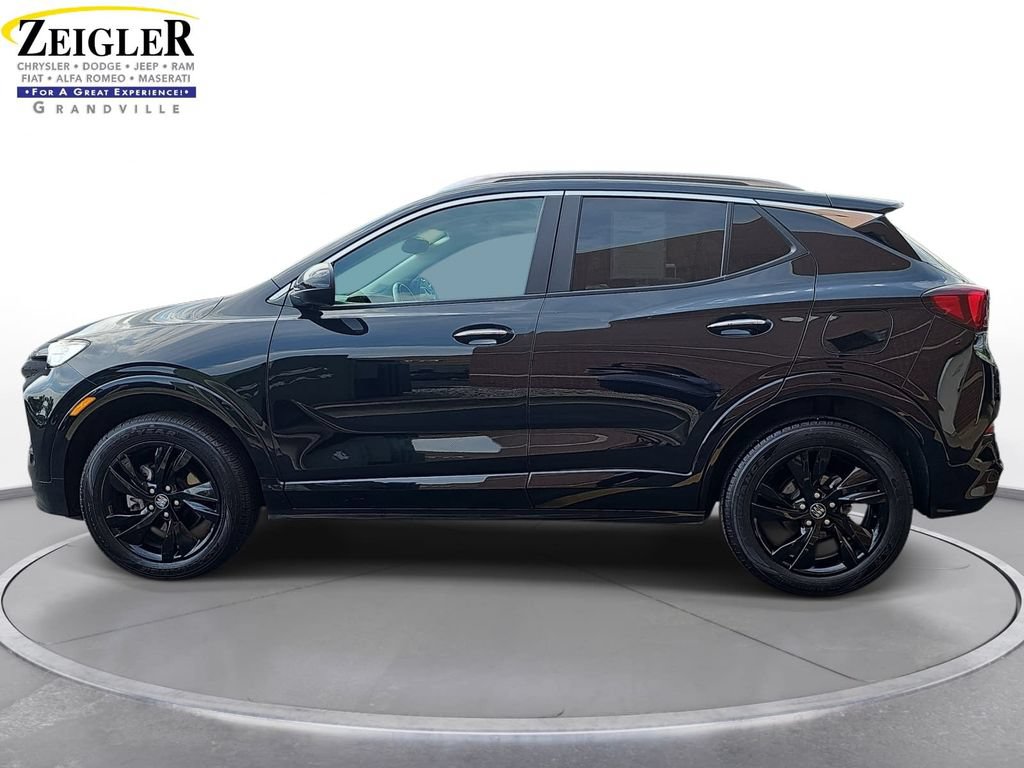 Used 2024 Buick Encore GX Sport Touring AWD/4WD image 8