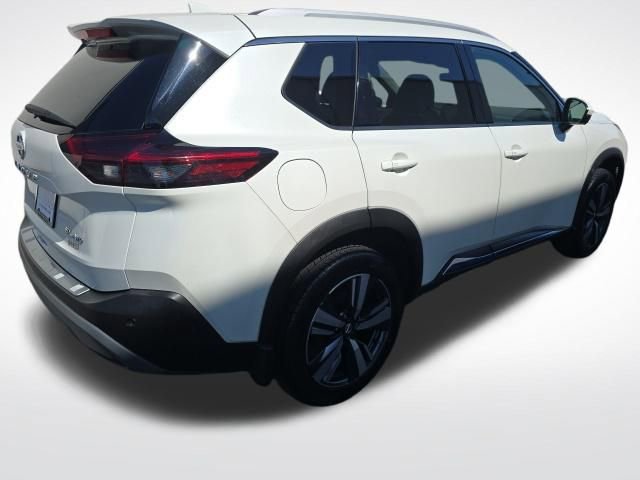 Used 2021 Nissan Rogue SL w/ Premium Package image 7