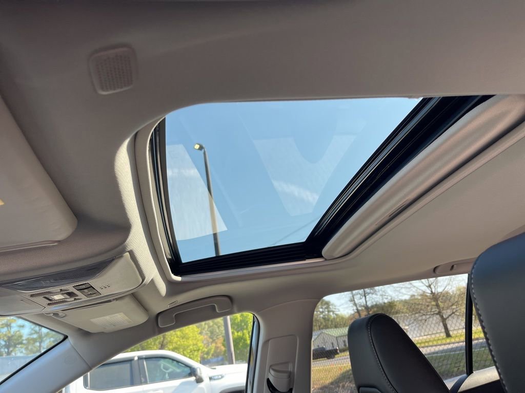 Used 2025 Toyota RAV4 XLE Premium w/ Weather Package image 21