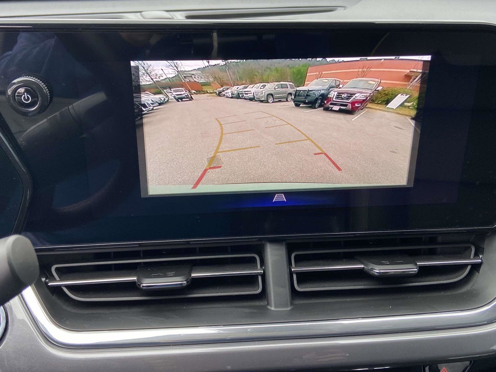 Certified 2025 Chevrolet Trax ACTIV w/ Driver Confidence Package image 17