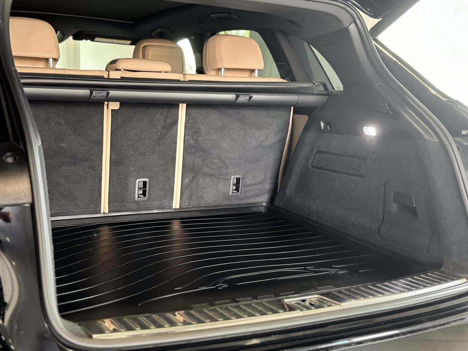 Certified 2020 Porsche Cayenne image 13