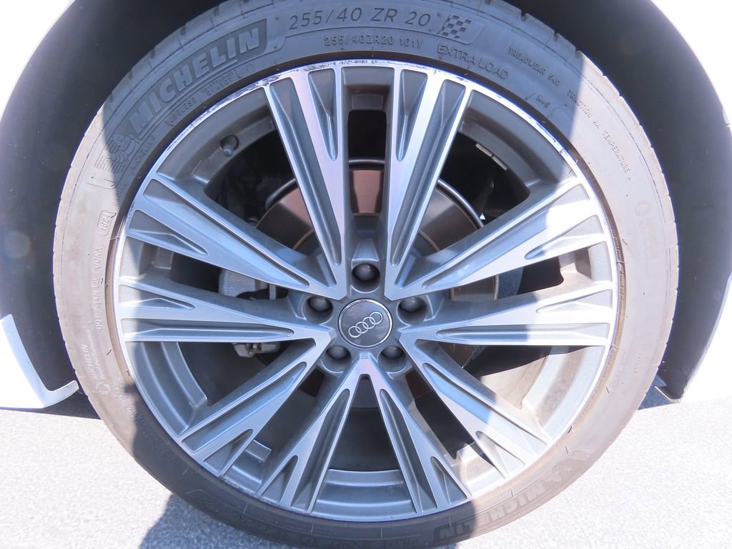Used 2020 Audi A6 2.0T Premium Plus w/ Premium Plus Package AWD/4WD image 16