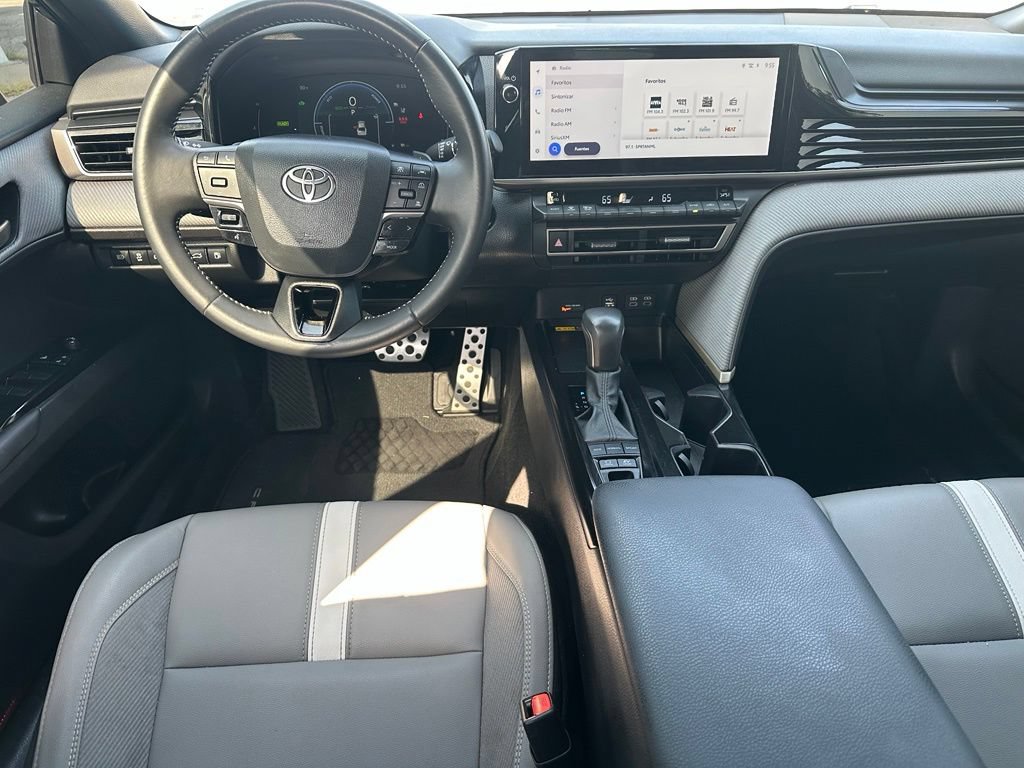 Used 2025 Toyota Camry SE w/ Multimedia Upgrade Package FWD image 25