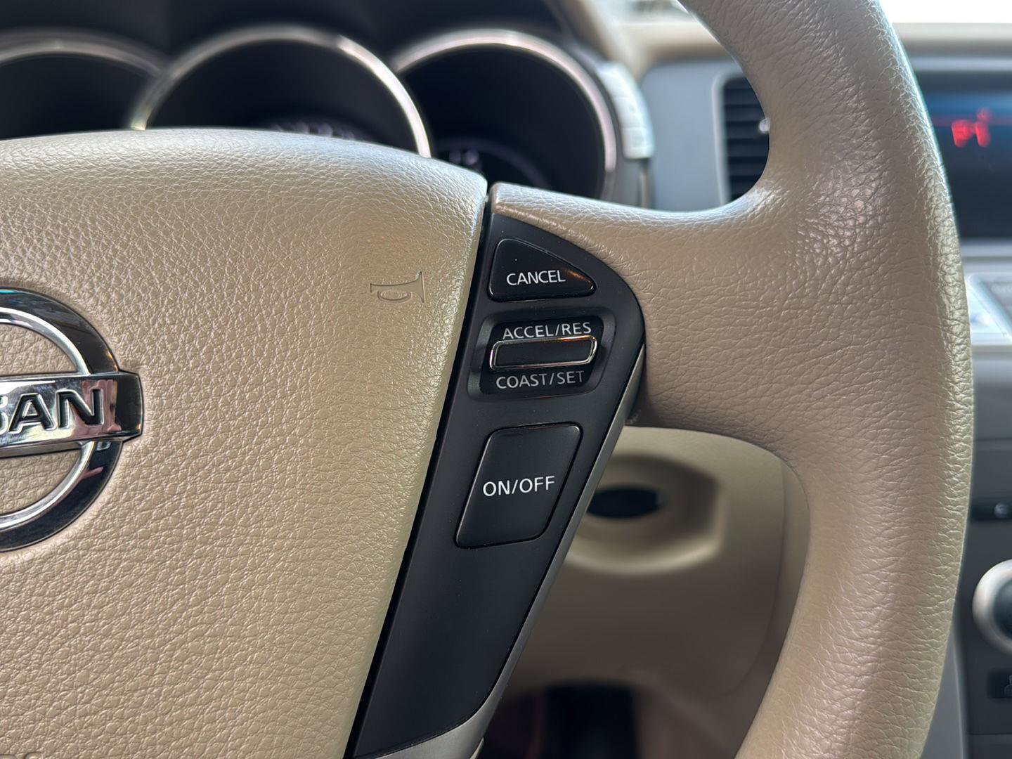 Used 2014 Nissan Murano S image 19