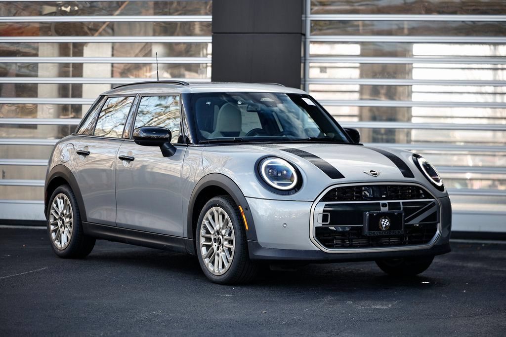 New 2026 MINI Cooper 4-Door Hardtop FWD image 1